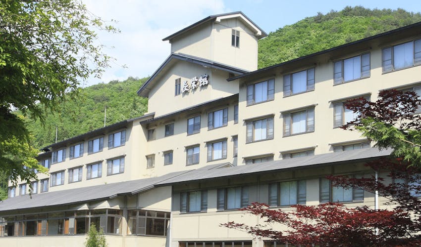 長栄館 生まれたての 美肌の湯 を愉しむ 源泉かけ流し100 の空室状況を確認する 宿泊予約は 一休 Com キラリト 長栄館 生まれたての 美肌の湯 を愉しむ 源泉かけ流し100 の空室状況を確認する 宿泊予約は 一休 Com キラリト