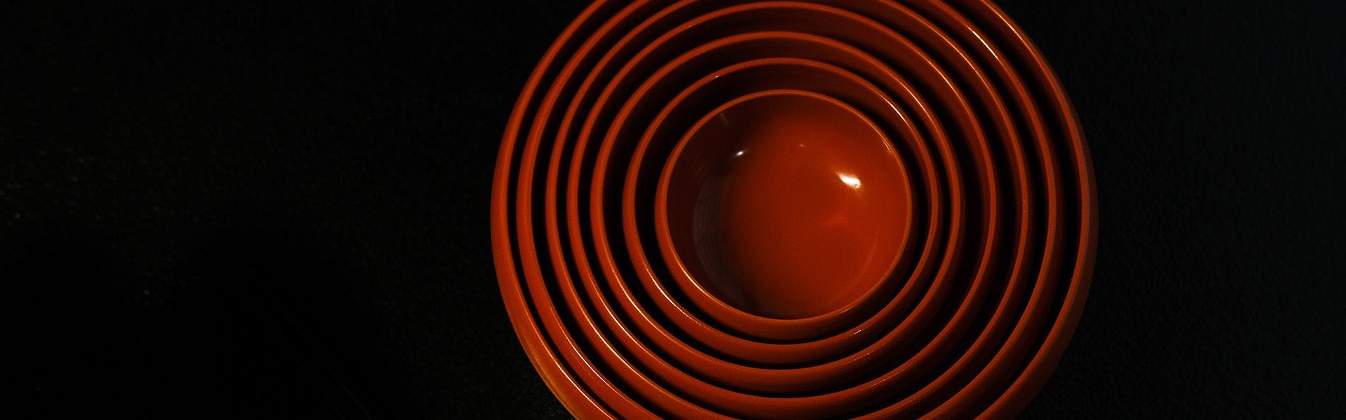 ชามเหล็ก