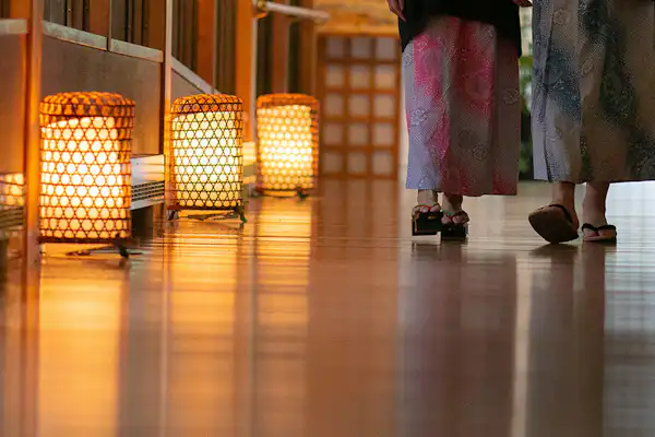 ทางเดินเล็กน้ำพุร้อน