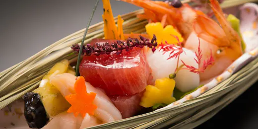 宿彩「湯食笑門」の宿 石廊館