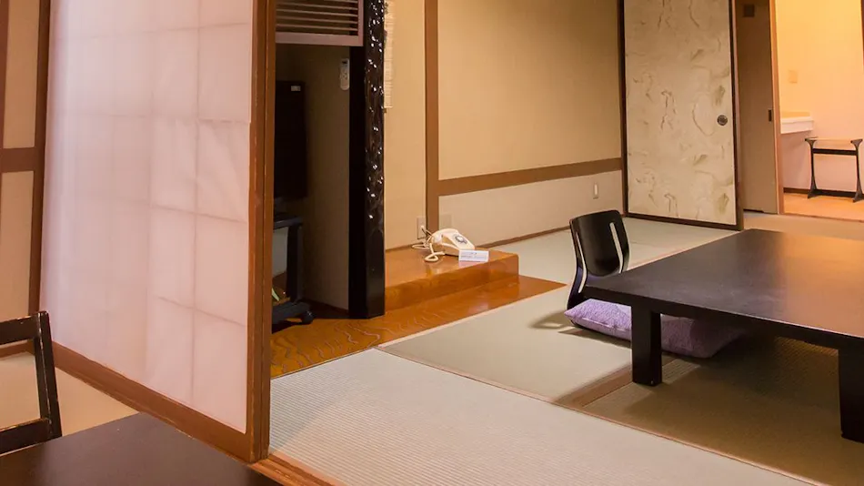 Shukusai "Yushokushomon" no Yado Ishirokan