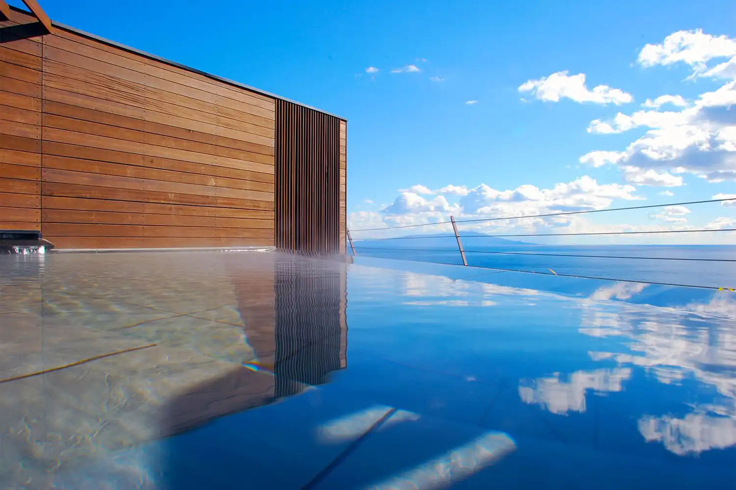 น้ำพุร้อน