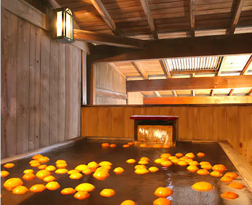 檜の香　木の香風呂