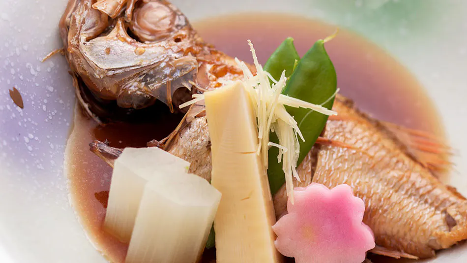Yumura Onsen: Tomiya Inn with Private Hot Spring Source