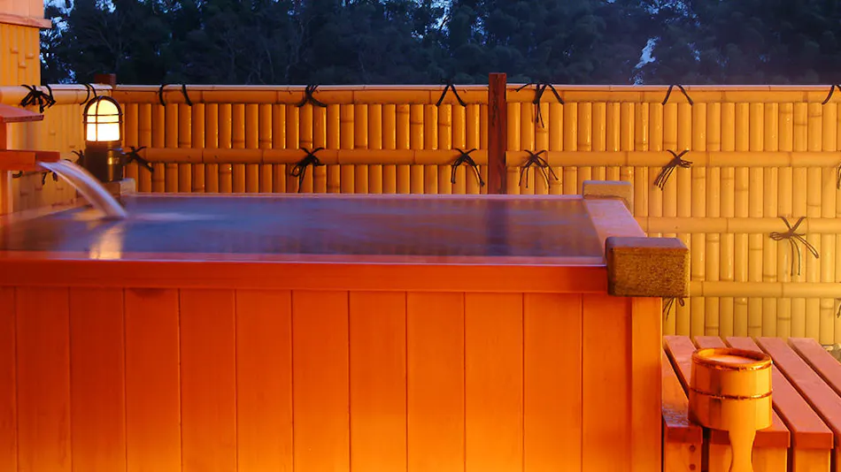 Yumura Onsen: Tomiya Inn with Private Hot Spring Source
