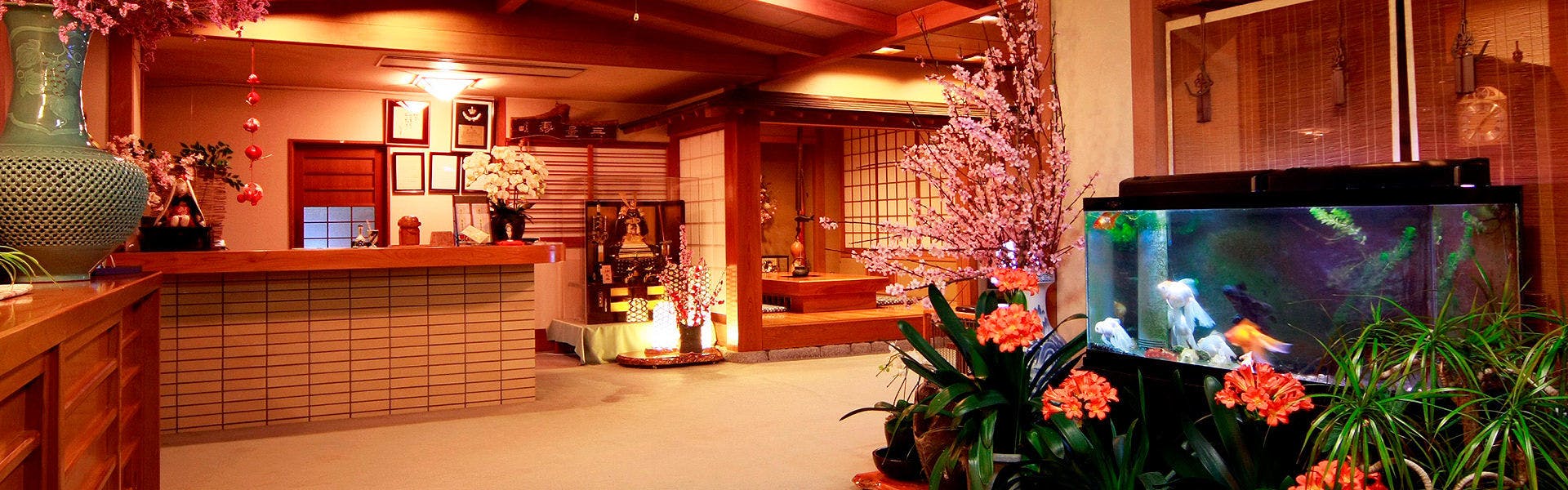 甲州最古の源泉とワインの宿　岩下温泉旅館