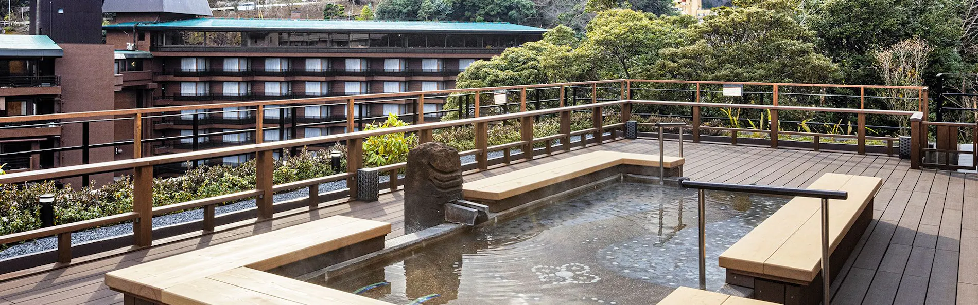 箱根湯本温泉 ホテルおかだ