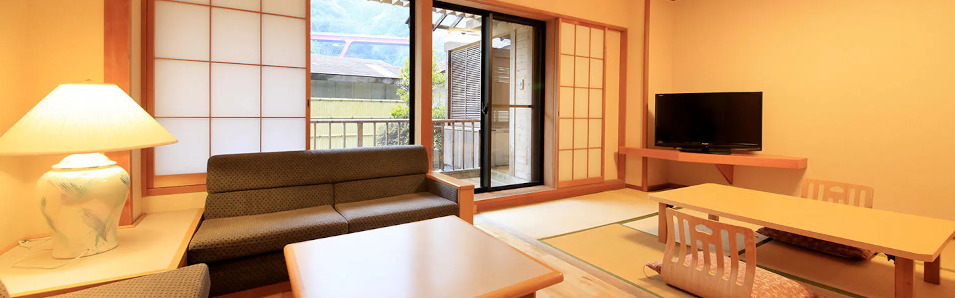 箱根湯本温泉 ホテルおかだ