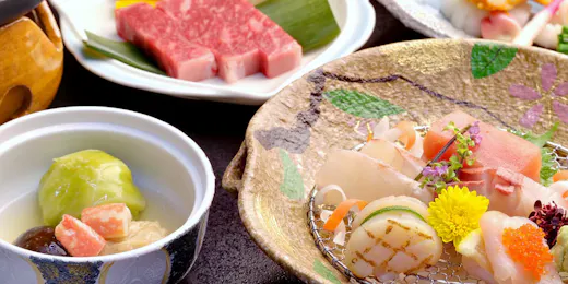 箱根湯本温泉 ホテルおかだ