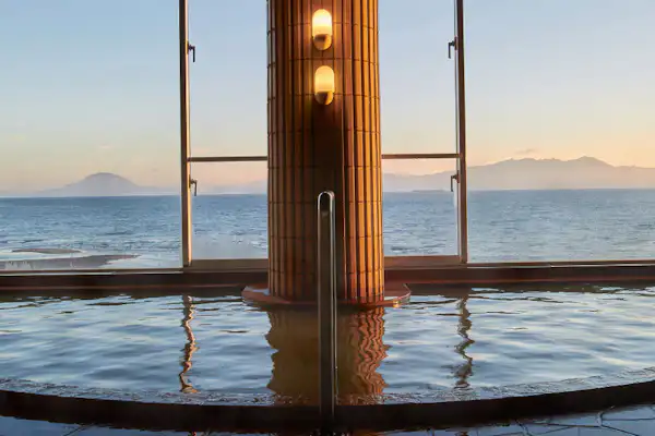 น้ำพุร้อน