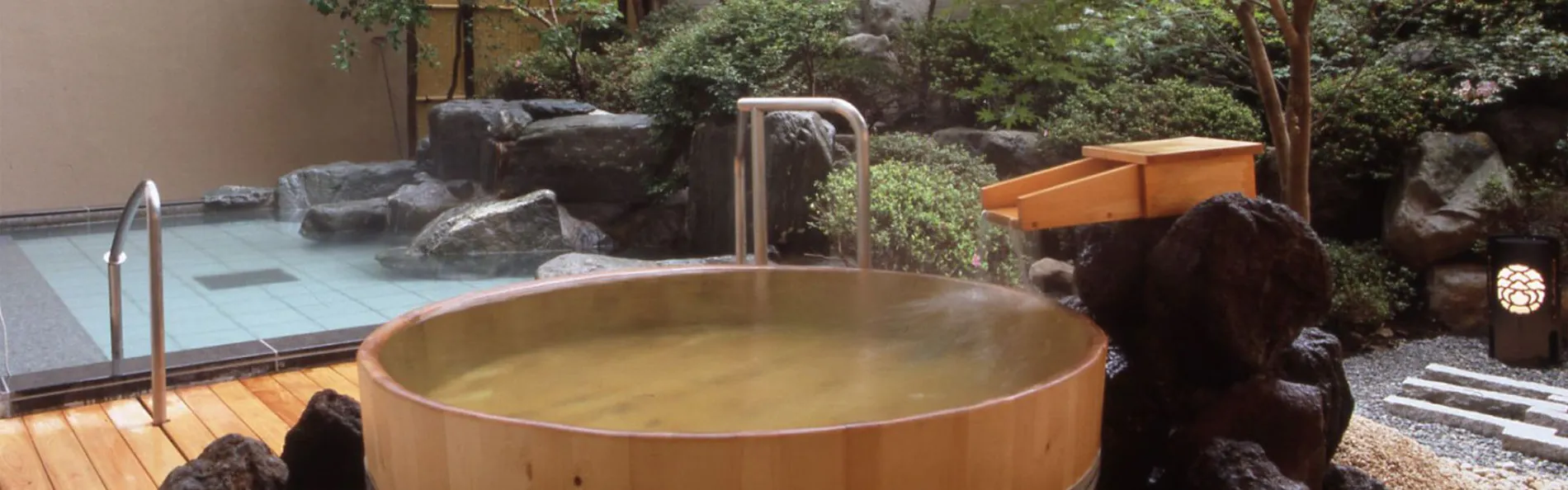 四万グランドホテル