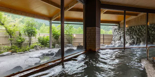 わんわんパラダイス 松阪(旧:松阪わんわんパラダイス 森のホテルスメール)