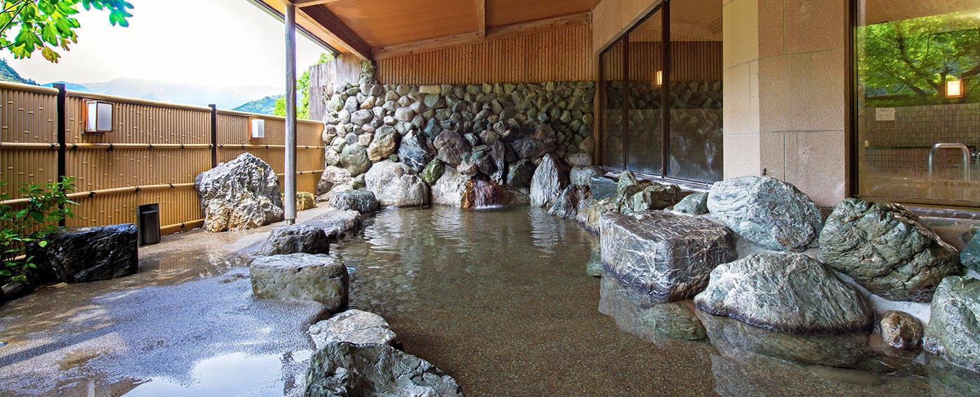 香 肌 峡 温泉 いい たかの 湯