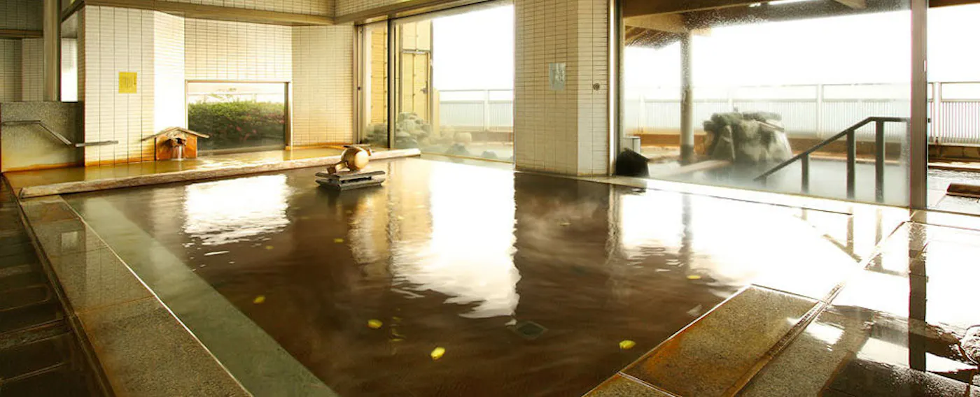 น้ำพุร้อนและอ่างอาบน้ำ