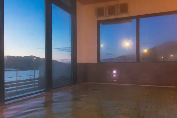 น้ำพุร้อน