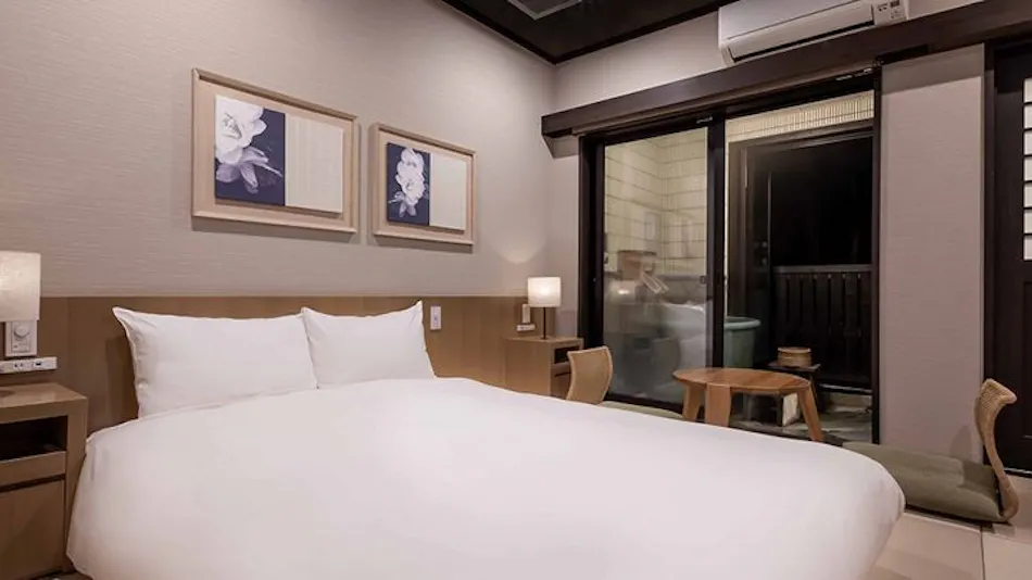 Bisei: Inn with a View of Mount Yufu