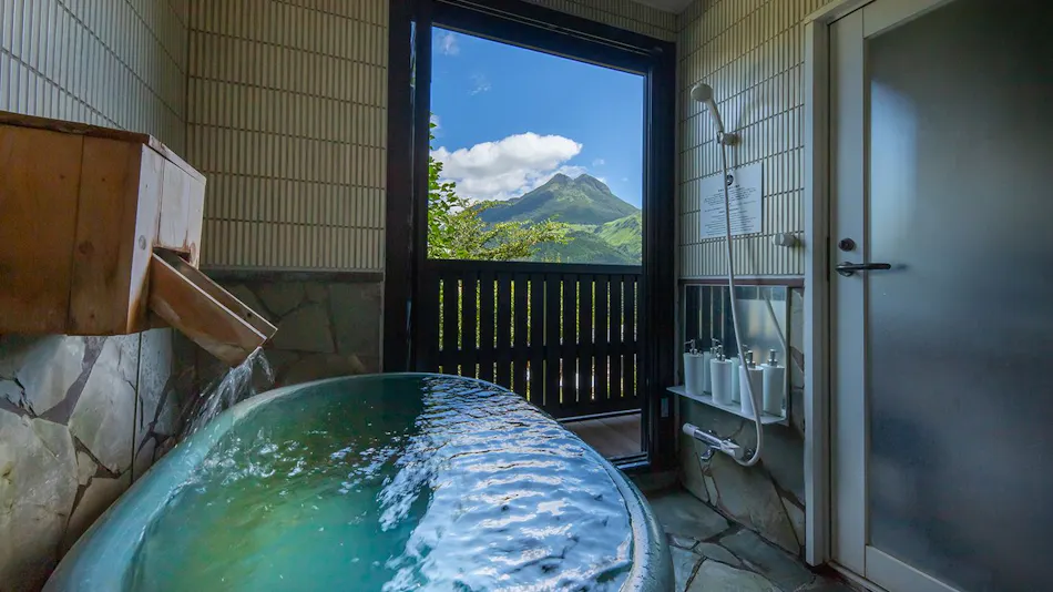 Bisei: Inn with a View of Mount Yufu