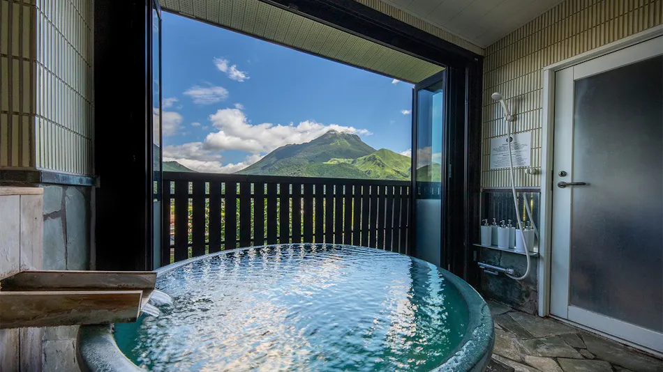 Bisei: Inn with a View of Mount Yufu