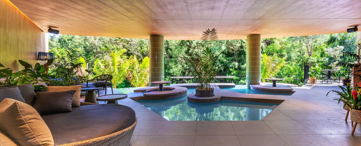 アネックス棟「GREEN WAVE」外観