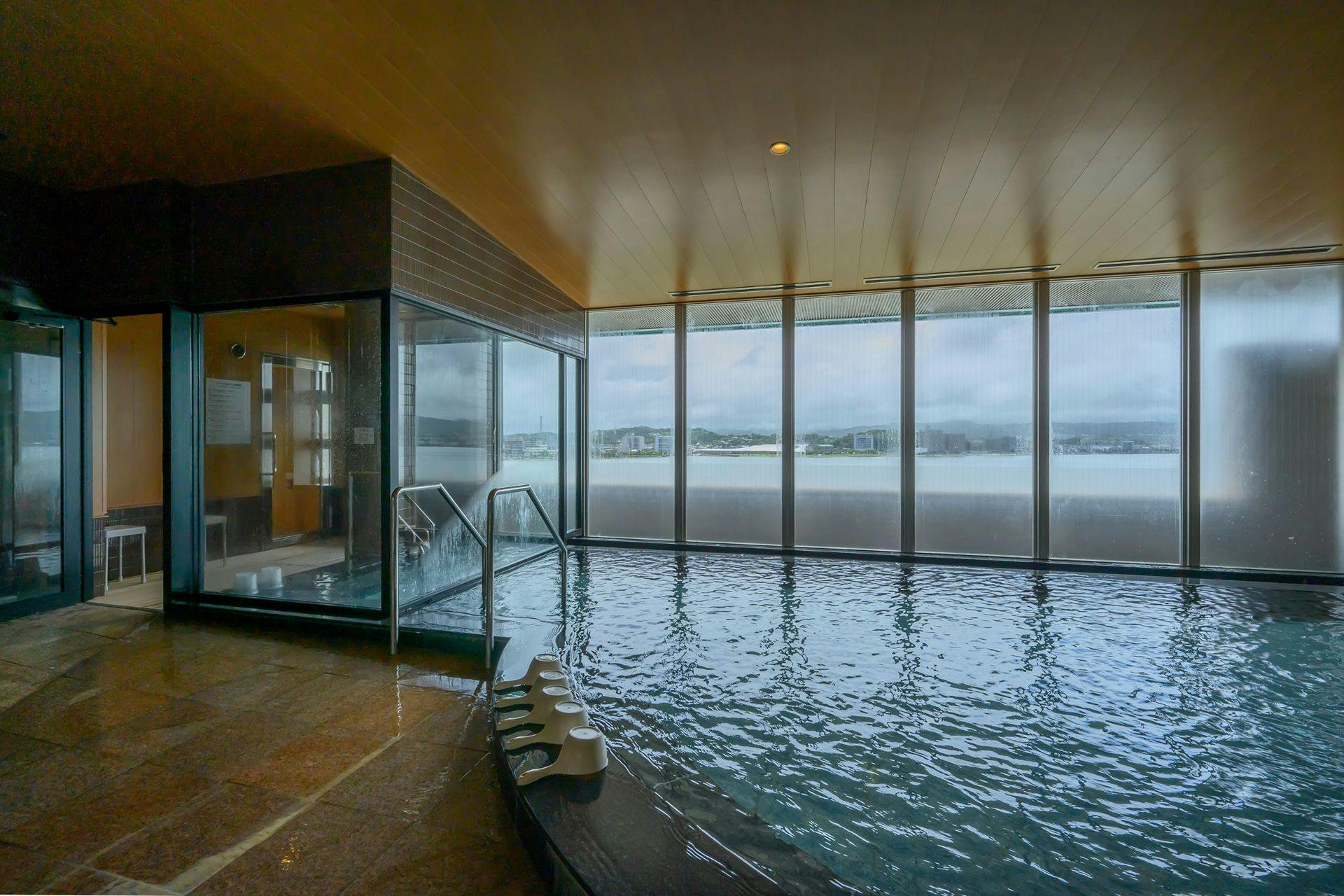 Pemandian umum besar