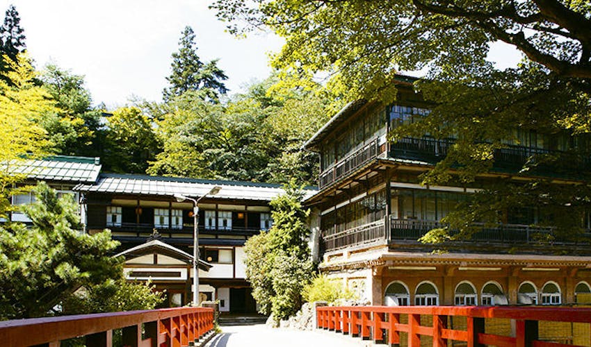 積善館 本館 の空室状況を確認する 宿泊予約は 一休 Com キラリト 積善館 本館 の空室状況を確認する 宿泊予約は 一休 Com キラリト