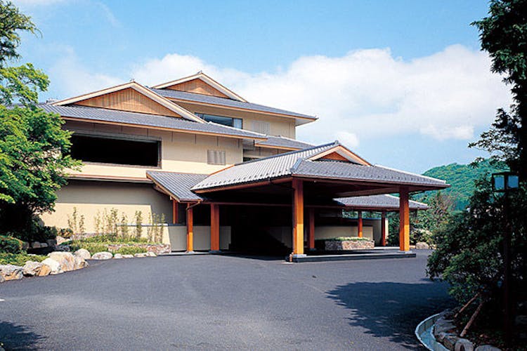 龍宮殿 の空室状況を確認する 宿泊予約は 一休 Com 龍宮殿 の空室状況を確認する 宿泊予約は 一休 Com