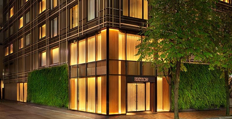 00003131a.jpg?auto=compress,