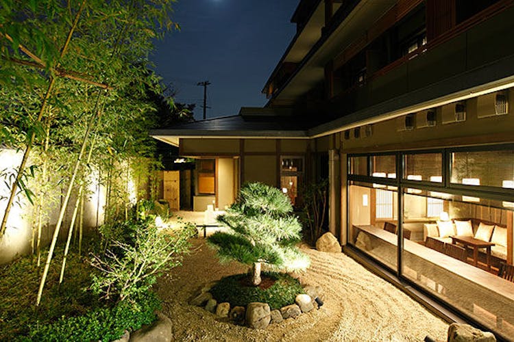 京都 嵐山温泉 花伝抄 共立リゾート の空室状況を確認する 宿泊予約は 一休 Com 京都 嵐山温泉 花伝抄 共立リゾート の空室状況を確認する 宿泊予約は 一休 Com