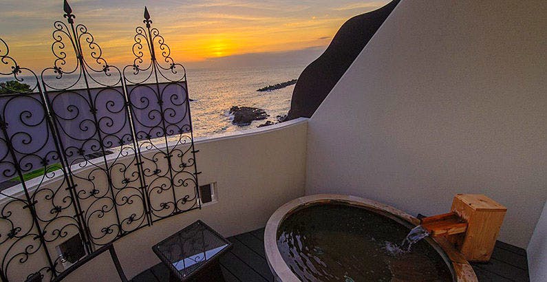 Beauty Spa Resort Izu 頬杖の刻 の空室状況を確認する 宿泊予約は 一休 Com
