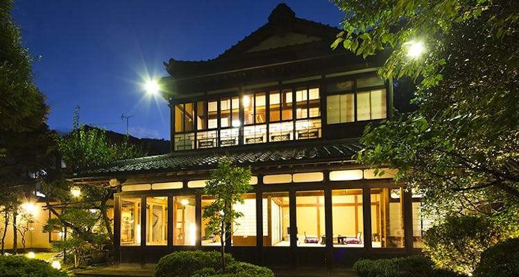 山代温泉の高級ホテル 旅館 16選 宿泊予約は 一休 Com 山代温泉の高級ホテル 旅館 16選 宿泊予約は 一休 Com