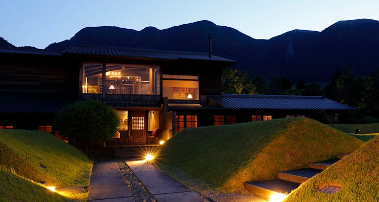 阿蘇山周辺の温泉地の高級ホテル 旅館 5選 宿泊予約は 一休 Com 阿蘇山周辺の温泉地の高級ホテル 旅館 5選 宿泊予約は 一休 Com