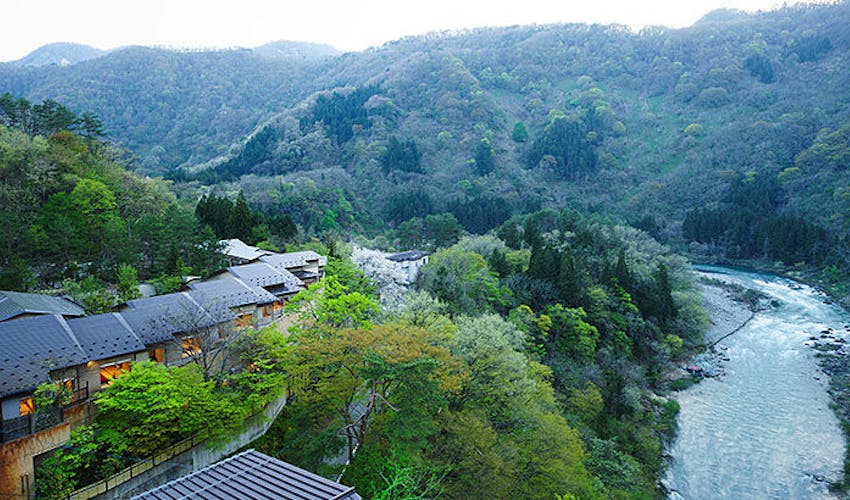 会津芦ノ牧温泉 離れ山翠 の空室状況を確認する 宿泊予約は 一休 com