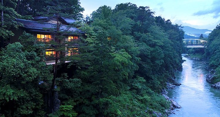 昼神温泉 天龍峡温泉のおすすめホテル 旅館 6選 宿泊予約は 一休 Com 昼神温泉 天龍峡温泉のおすすめホテル 旅館 6選 宿泊予約は 一休 Com