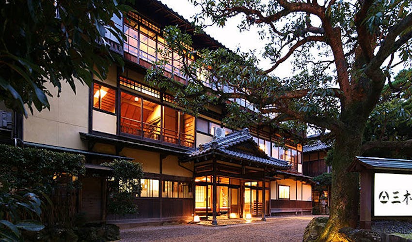 城崎温泉 登録有形文化財の宿 三木屋 の空室状況を確認する 宿泊予約は 一休 Com 城崎温泉 登録有形文化財の宿 三木屋 の空室状況を確認する 宿泊予約は 一休 Com