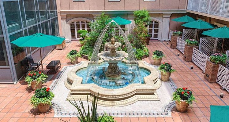 なんばhatchのベッド幅160cm のお部屋 駐車場ありの カップル 夫婦におすすめのビジネスホテル 宿泊予約は 一休 Com なんばhatchのベッド幅160cm のお部屋 駐車場ありの カップル 夫婦におすすめのビジネスホテル 宿泊予約は 一休 Com