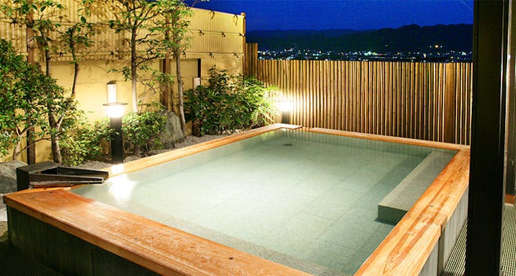 福岡の露天風呂ありの おすすめホテル 旅館 12選 宿泊予約は 一休 Com 福岡の露天風呂ありの おすすめホテル 旅館 12選 宿泊予約は 一休 Com
