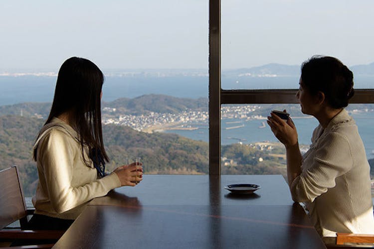 三河湾ヒルズ ホテル 旧グリーンホテル三ヶ根 の空室状況を確認する 宿泊予約は 一休 Com 三河湾ヒルズ ホテル 旧グリーンホテル三ヶ根 の空室状況を確認する 宿泊予約は 一休 Com
