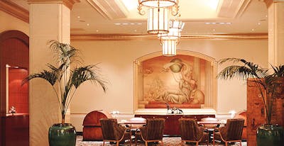 東京ディズニーリゾート R 一度は泊まりたい 東京ディズニーリゾート R 周辺 人気ホテル 旅館ランキング10選 年 一休 Com