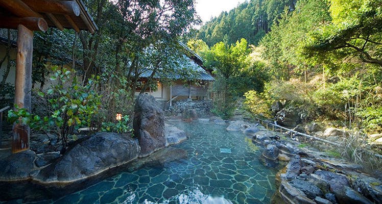 中尾山伝習館 工房 お子様連れに人気の宿 宿泊予約は 一休 Com 中尾山伝習館 工房 お子様連れに人気の宿 宿泊予約は 一休 Com