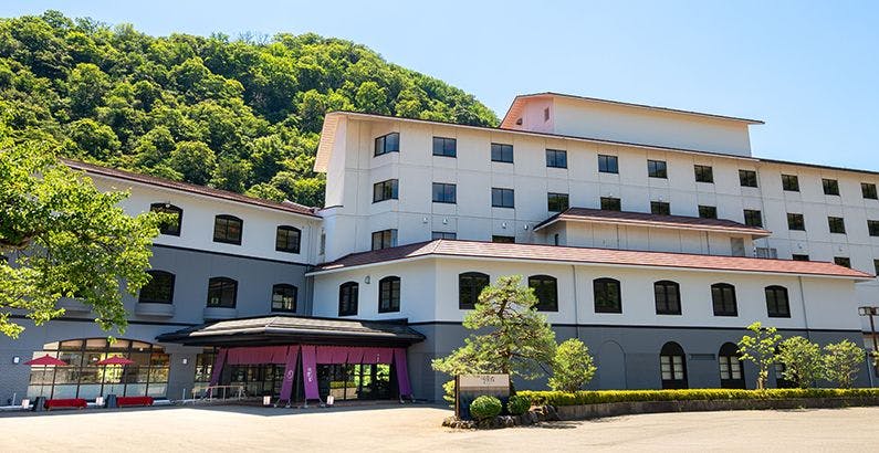 山中温泉河鹿荘