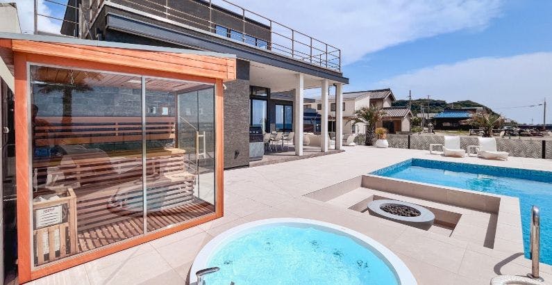 CORAL SUITE VILLA chita