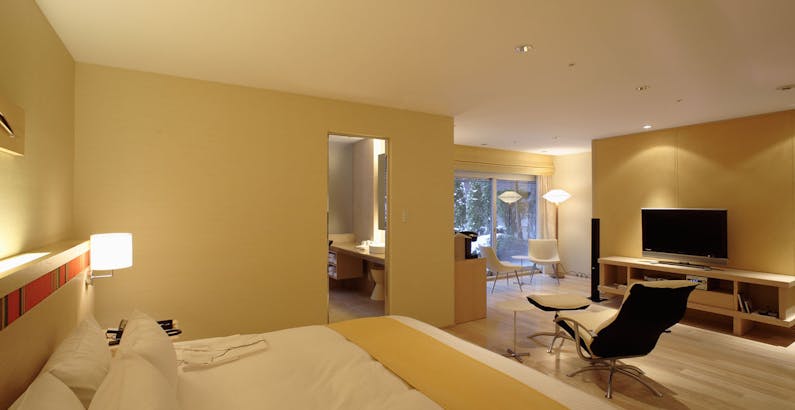 特別フロア スーパーバスデラックスダブル 円形バス 禁煙 Grand In Grand 屋外日本庭園を眺める客室で過ごす朝食付プランプラン 札幌グランドホテル 一休 Com