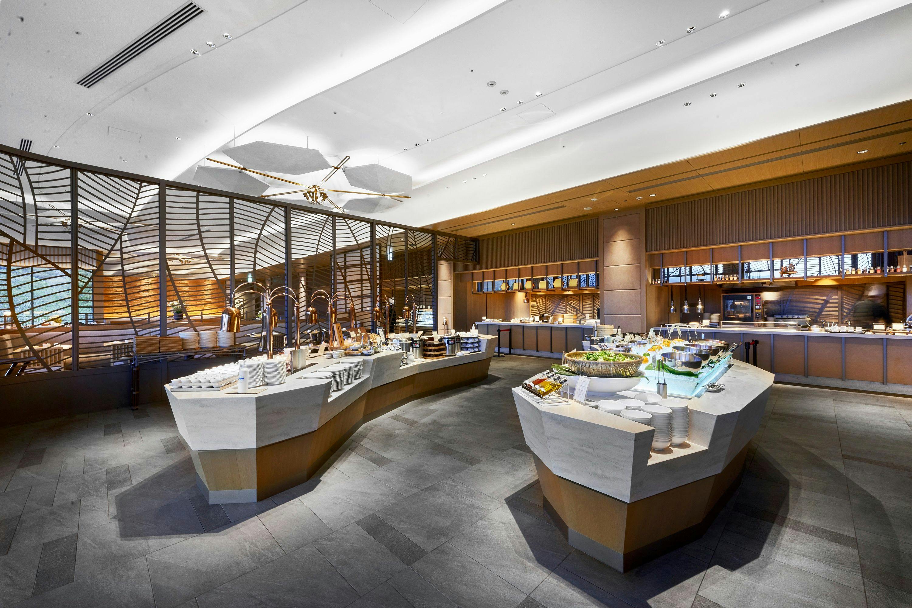 2nd Floor All-Day Dining 'Raku'