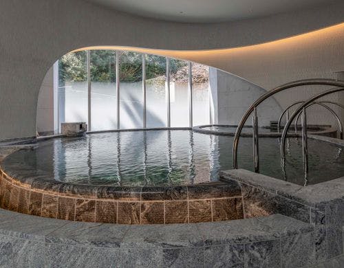 6階 SPA「華頂」男性用内湯（天然温泉）