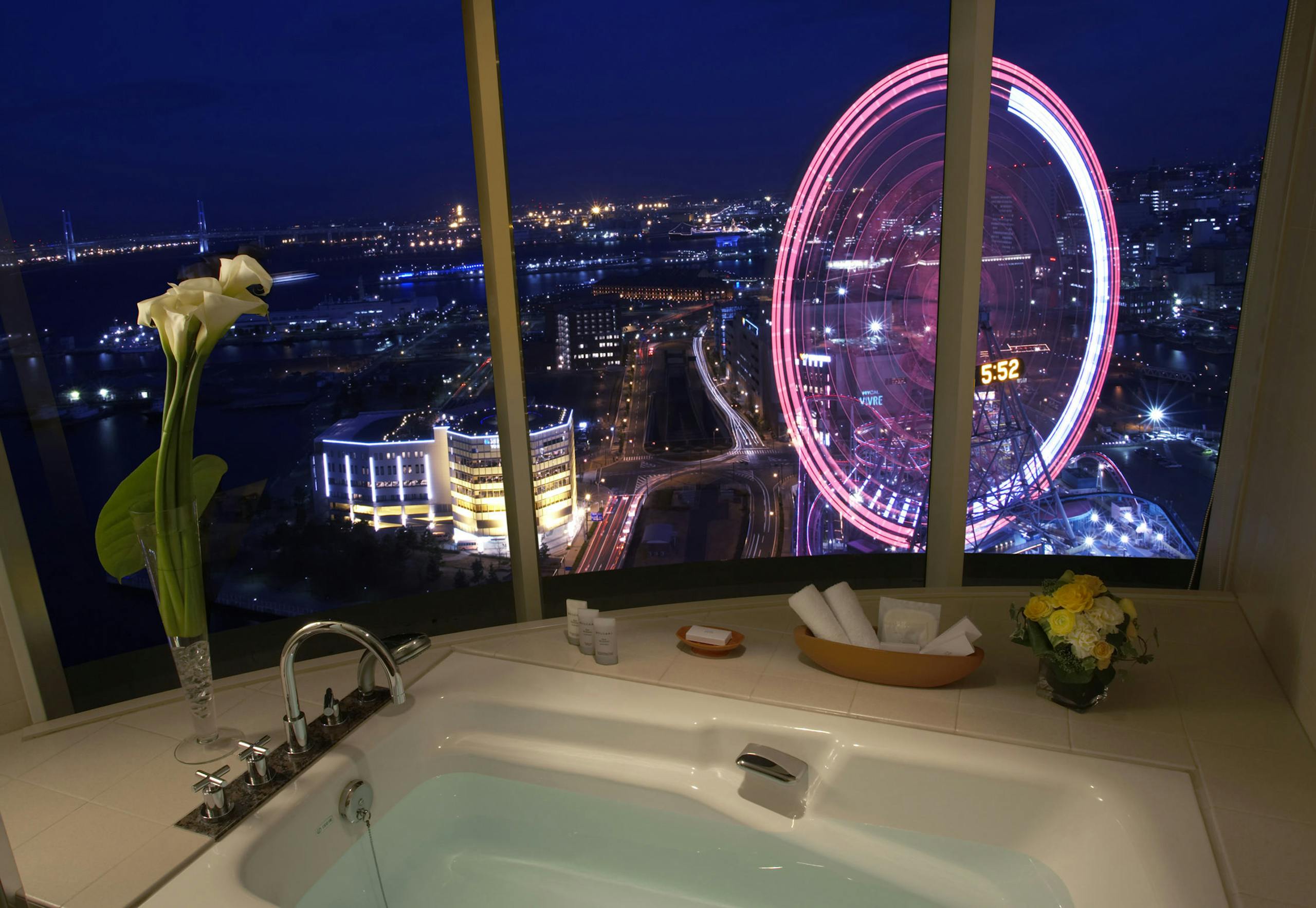 横浜ベイホテル等級 ビューバスラグジュアリーツインベイビュー