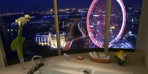 The Yokohama Bay Hotel Tokyu