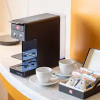 ベイクラブフロアのエスプレッソマシン