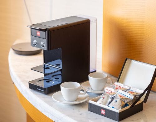 ベイクラブフロアドライヤーはリファ