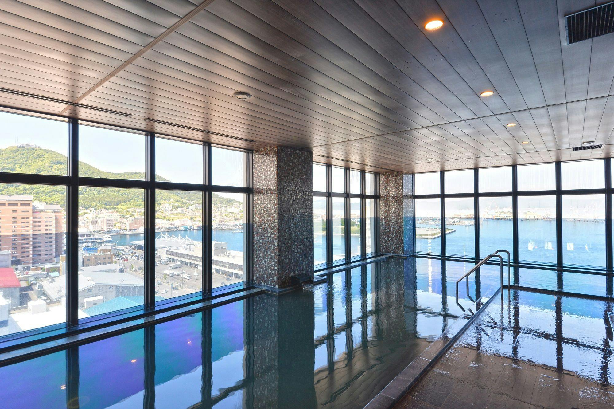 ห้องอาบน้ำสาธารณะ