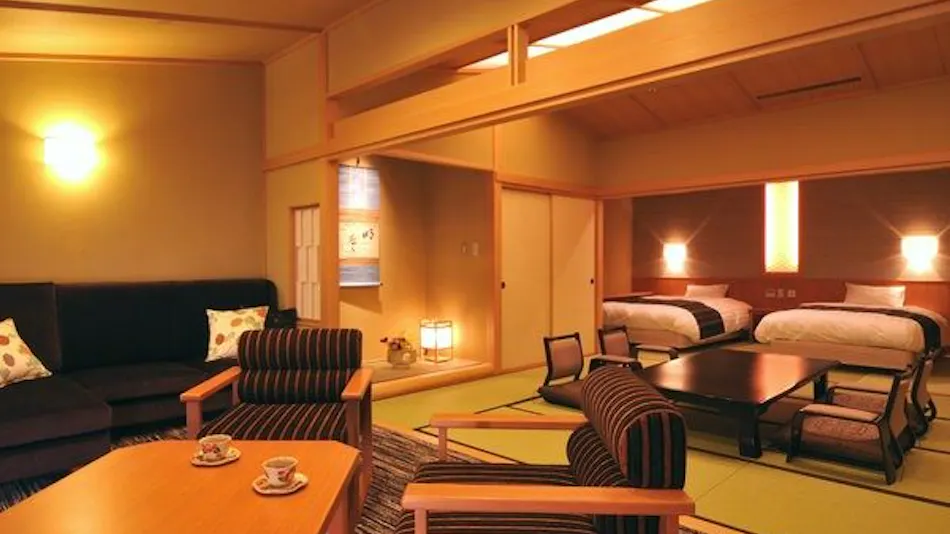 Atami Taikanso, a Ryokan Associated with Yokoyama Taikan